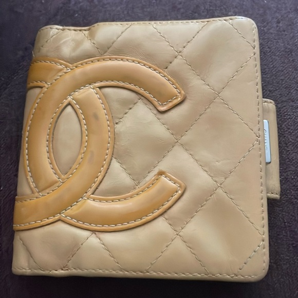 Chanel Cambon Yellow 💛CC Quilt Kisslock Wallet 💛 - Picture 1 of 15
